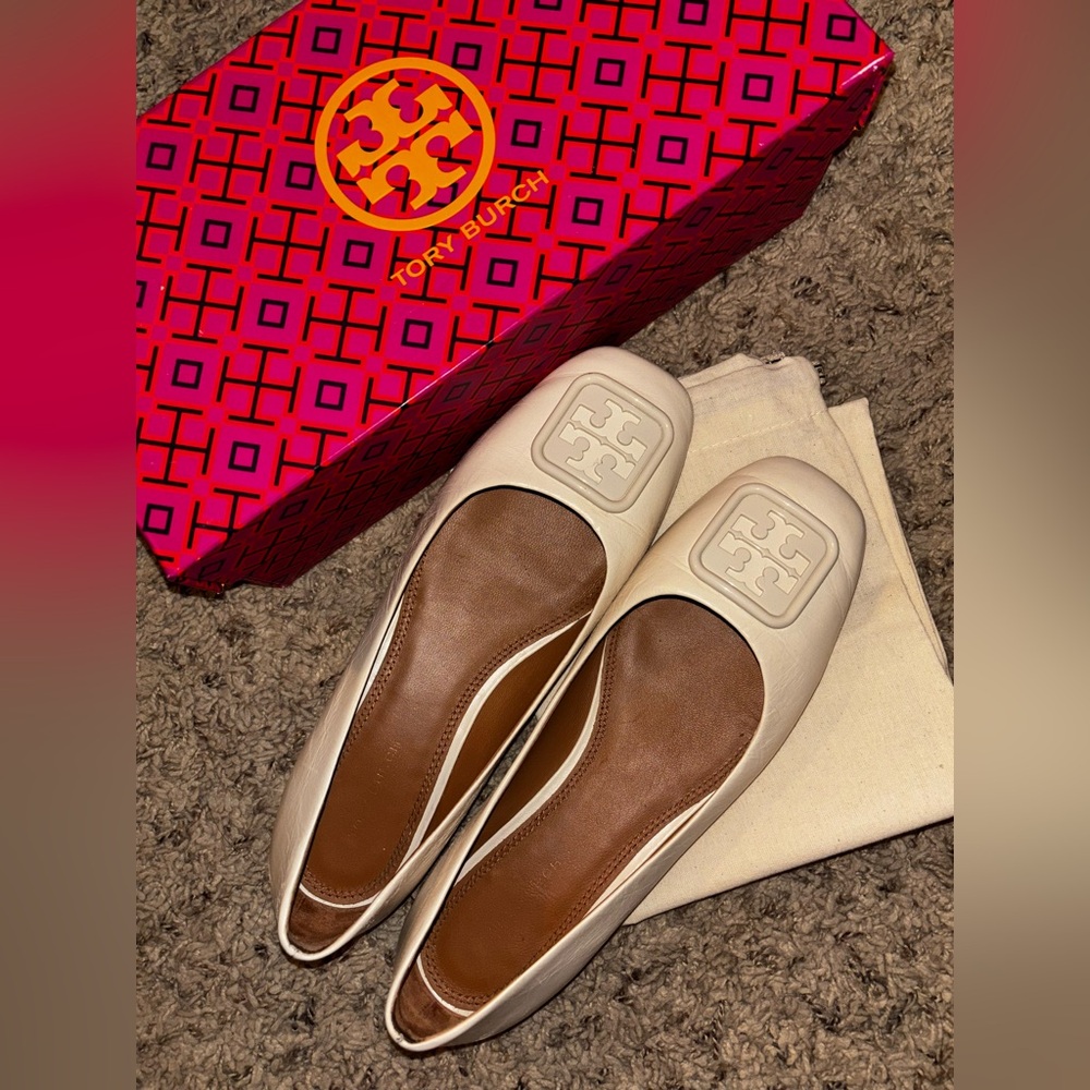 Tory Burch Georgia Ballet Flats (SOLD OUT online!) OG box & dustbag included!
